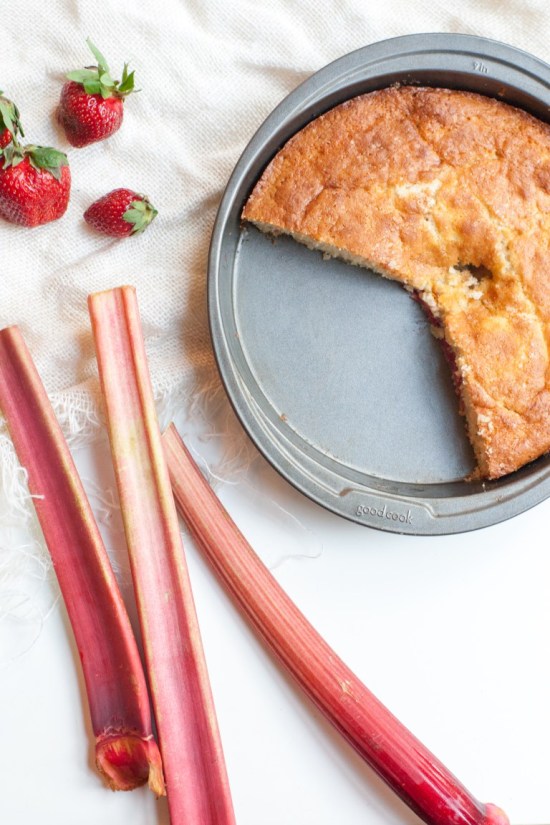 Strawberry Rhubarb Buttermilk Cake Recipe